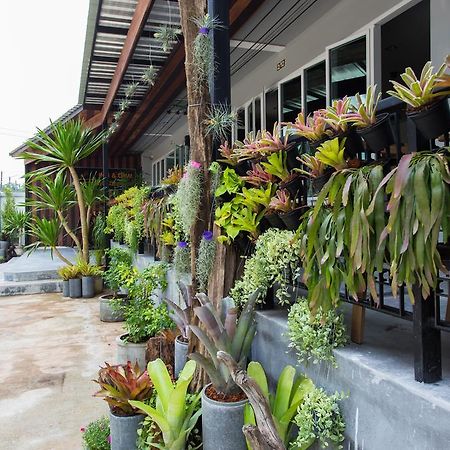 Krabi Inn & Omm Экстерьер фото