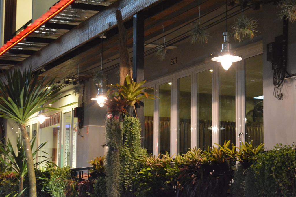 Krabi Inn & Omm Экстерьер фото